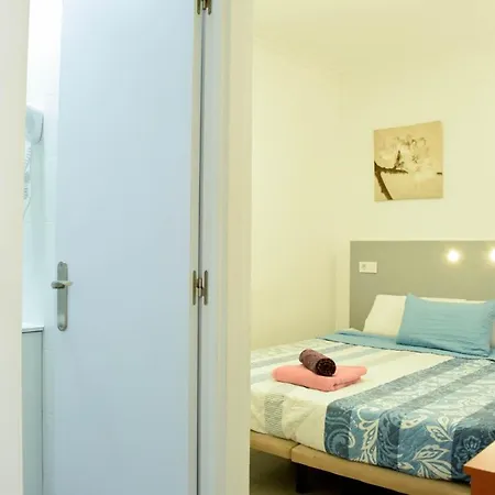 Πανσιόν Lagunillas St. *
